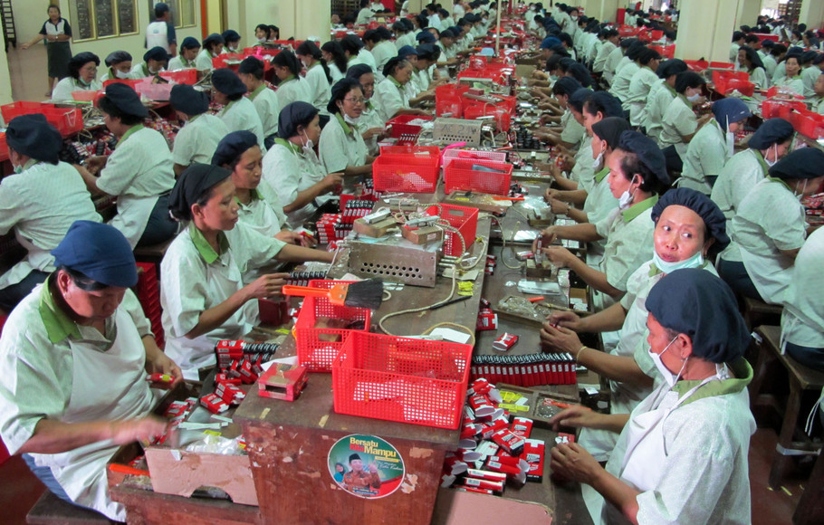 aturan mendirikan pabrik rokok